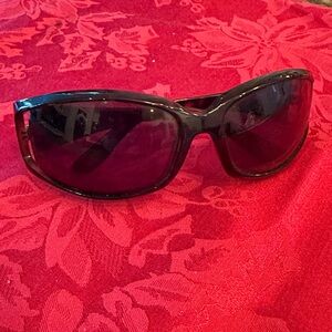 Gucci tortoise sunglasses